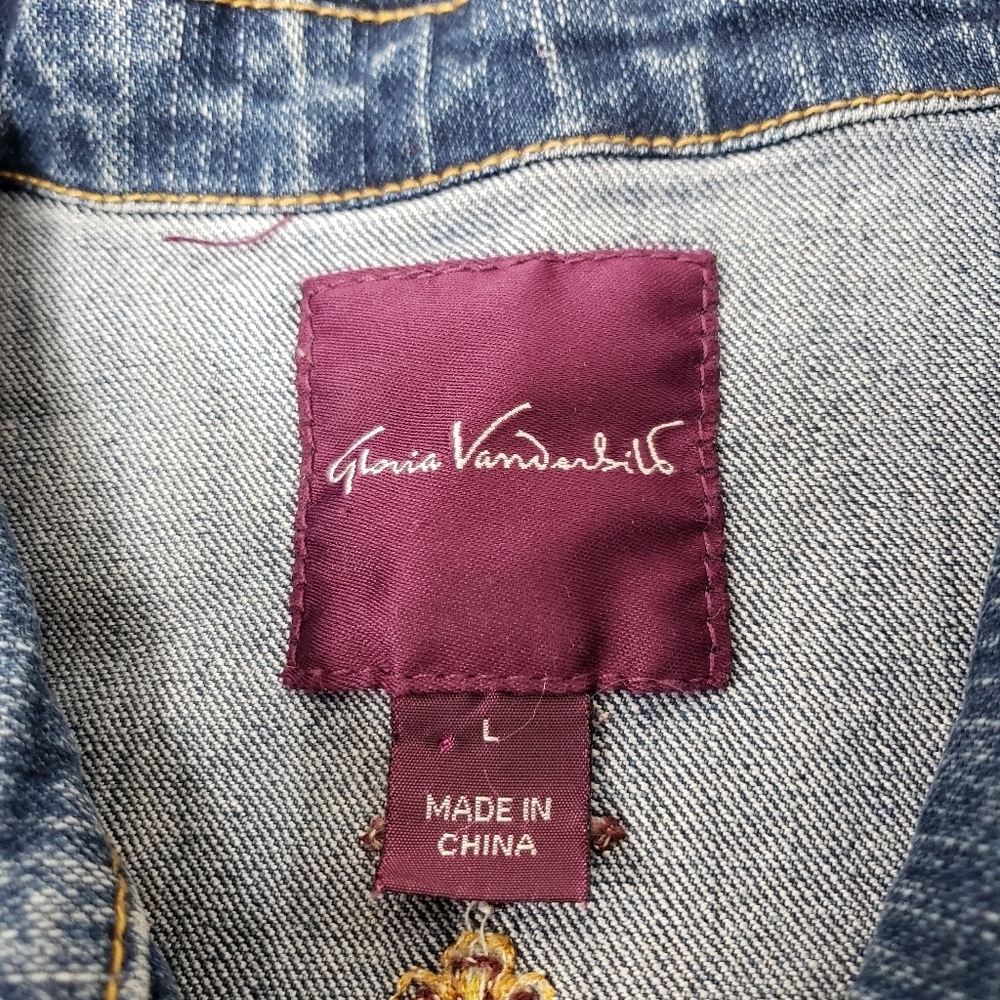 Gloria Vanderbilt Womens Embroidered Button Up Denim Jean Jacket Size Large - Picture 5 of 8
